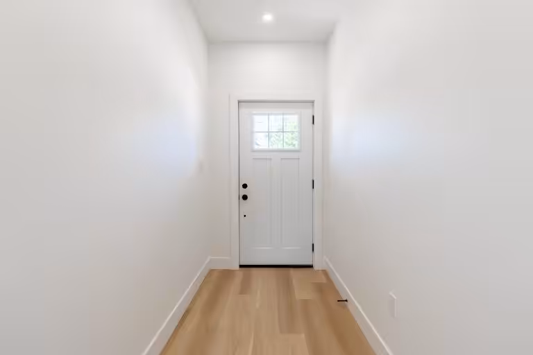 Exeter rental units in a stylish New Triplex in a peaceful quiet street in Exeter