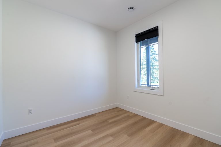 Exeter rental units in a stylish New Triplex in a peaceful quiet street in Exeter