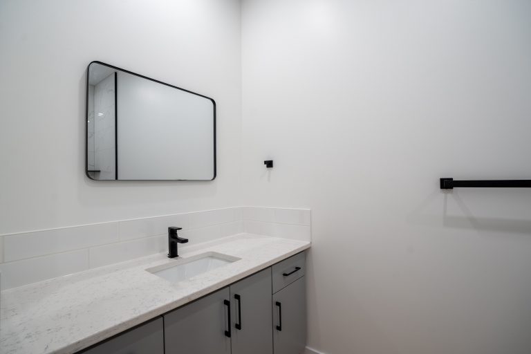 Exeter rental units in a stylish New Triplex in a peaceful quiet street in Exeter