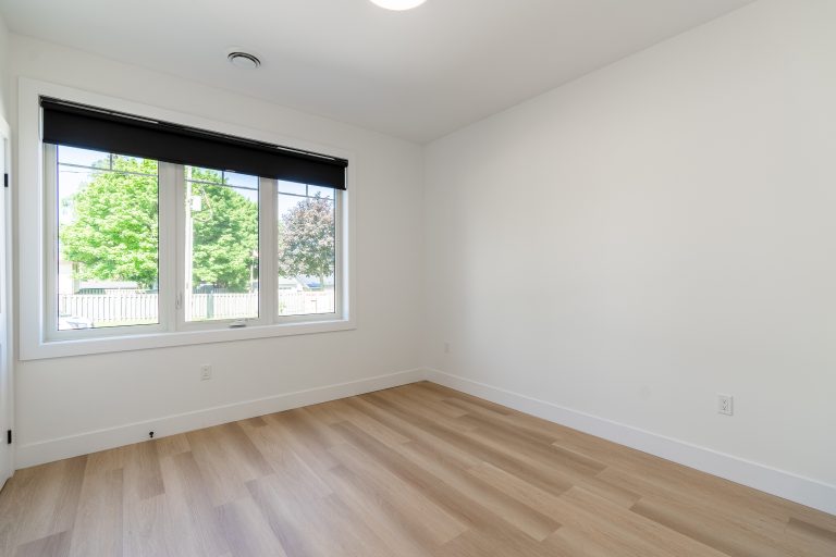 Exeter rental units in a stylish New Triplex in a peaceful quiet street in Exeter