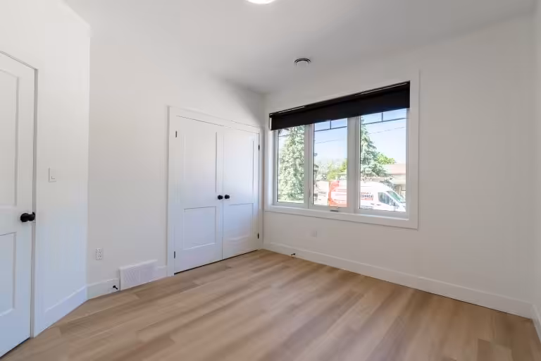 Exeter rental units in a stylish New Triplex in a peaceful quiet street in Exeter