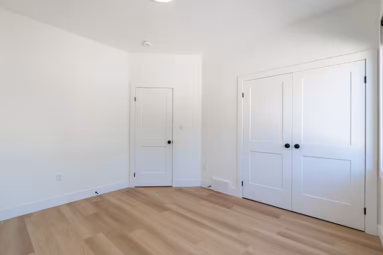 Exeter rental units in a stylish New Triplex in a peaceful quiet street in Exeter
