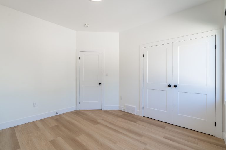 Exeter rental units in a stylish New Triplex in a peaceful quiet street in Exeter