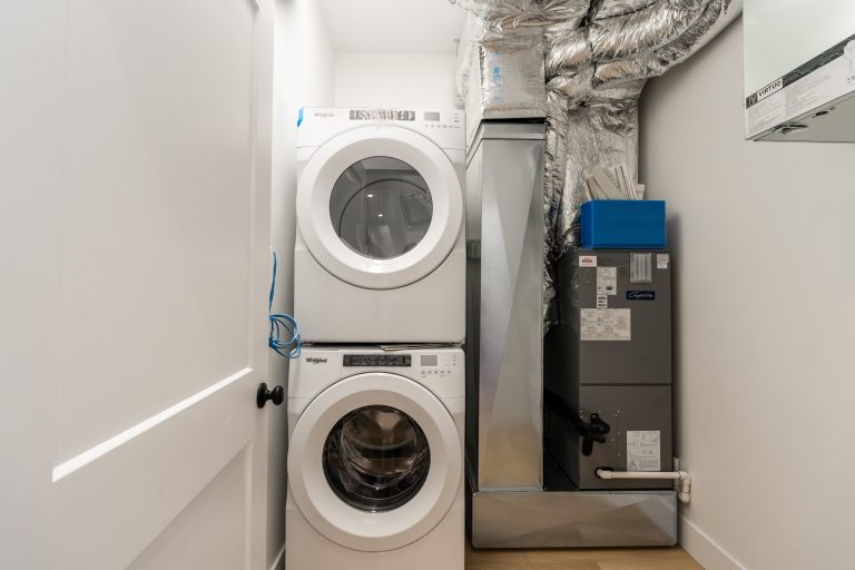 Exeter rental units in a stylish New Triplex in a peaceful quiet street in Exeter