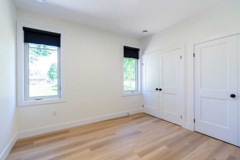 Exeter rental units in a stylish New Triplex in a peaceful quiet street in Exeter