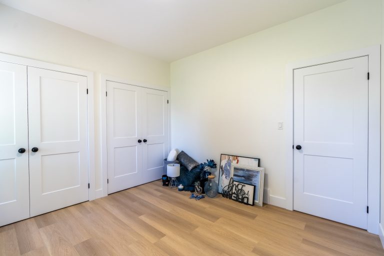 Exeter rental units in a stylish New Triplex in a peaceful quiet street in Exeter
