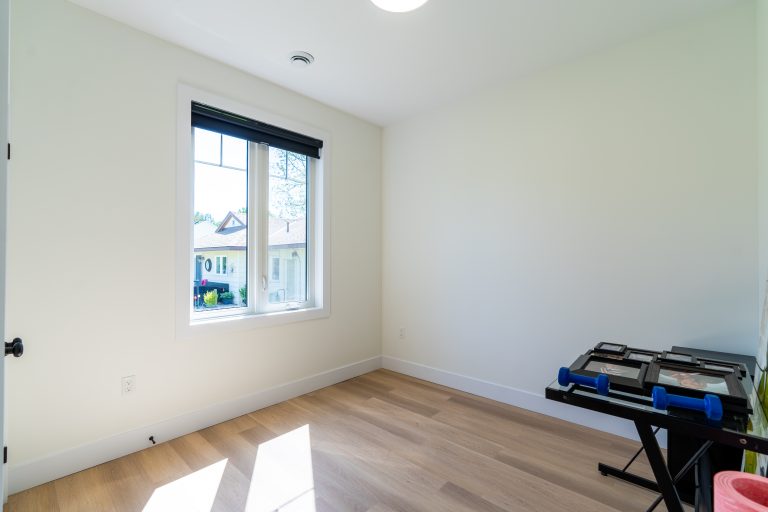 Exeter rental units in a stylish New Triplex in a peaceful quiet street in Exeter