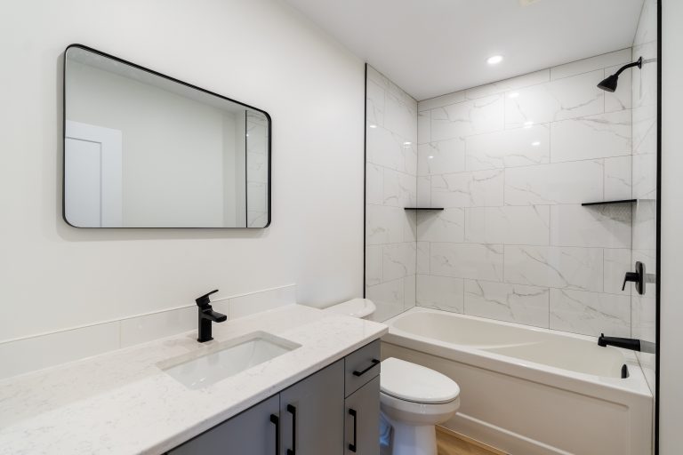 Exeter rental units in a stylish New Triplex in a peaceful quiet street in Exeter