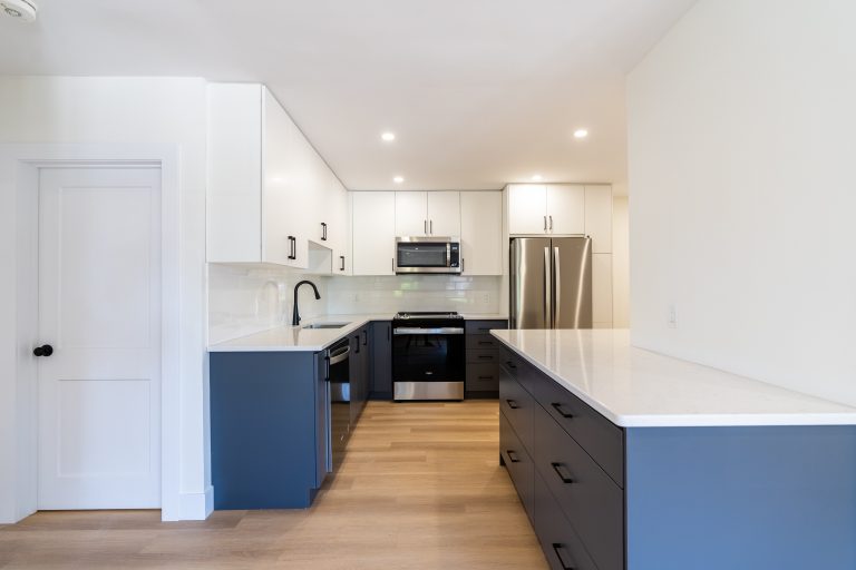 Exeter rental units in a stylish New Triplex in a peaceful quiet street in Exeter